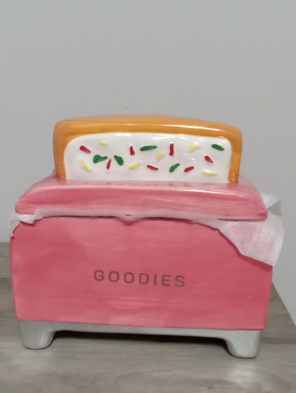 DW Home Morning Pastry Candle
